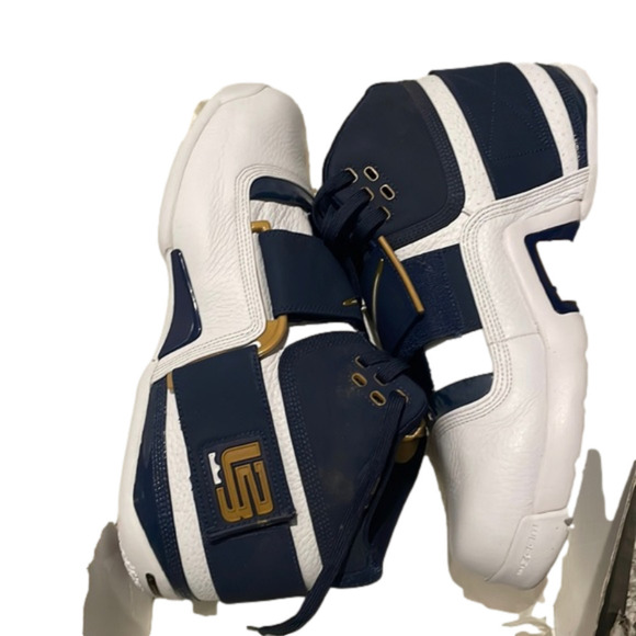 Nike LeBron Zoom Soldier  1 25 straight 2018 - Picture 1 of 6